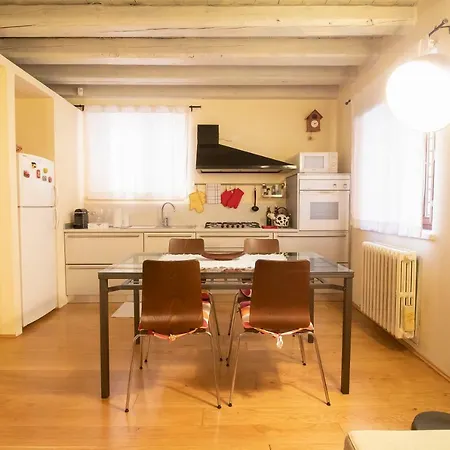 Lovely Apartment Sottoriva Verona Buitenkant foto